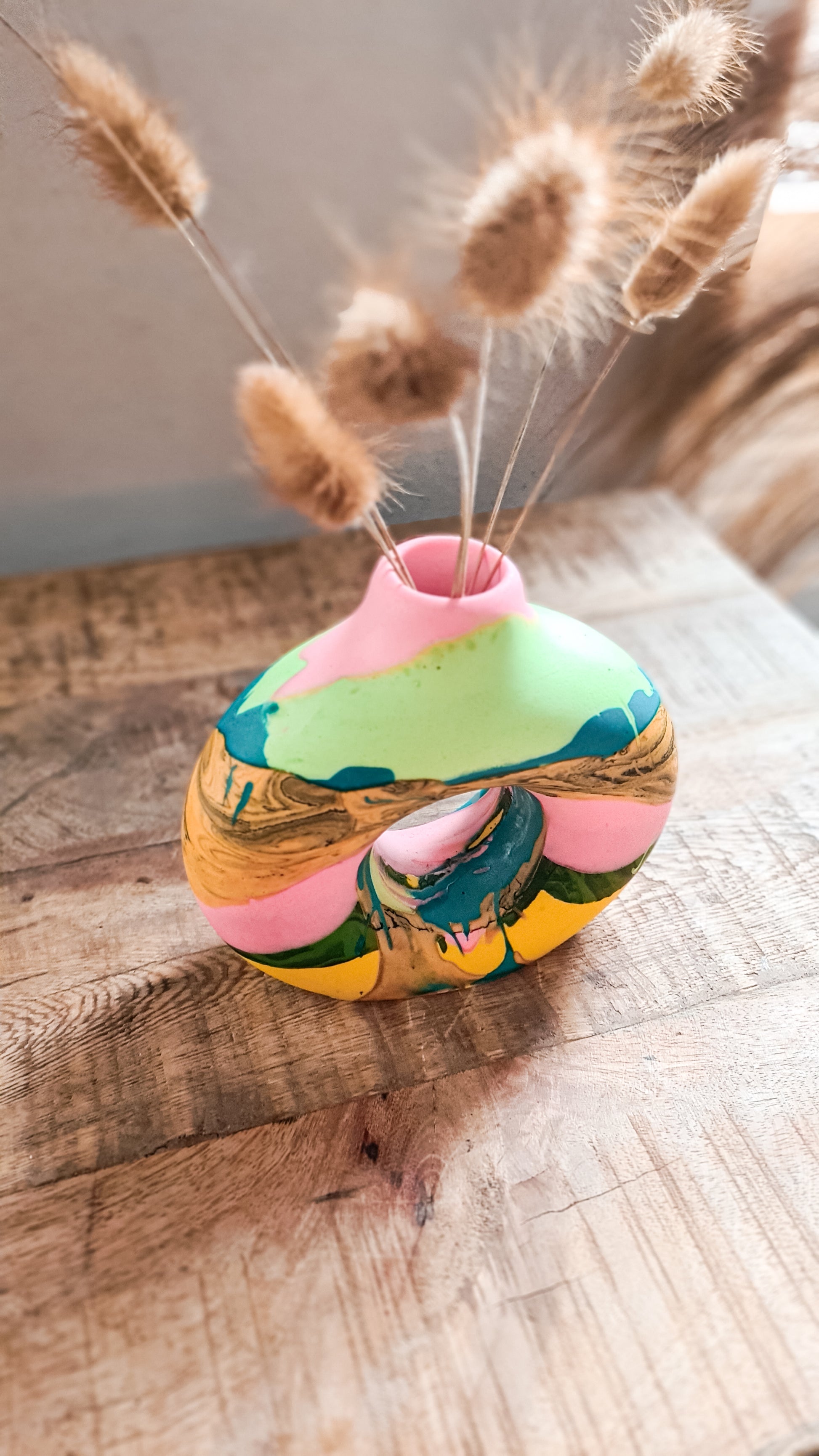 donut vaas gekleurd handgemaakt kleurvol